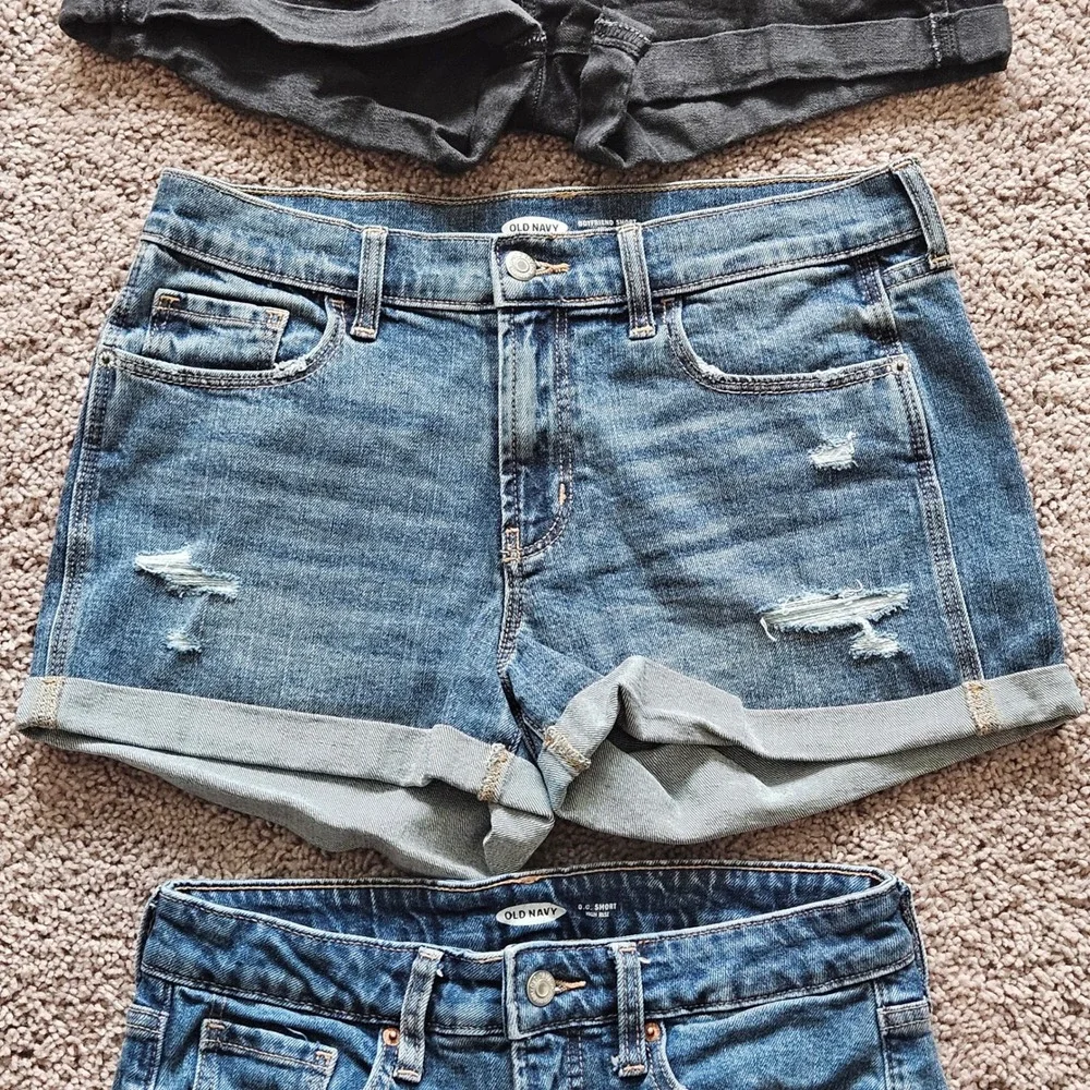 Old Navy Denim Shorts Lot of 3 Size 4 Distressed Cuffed Boyfriend OG Stretch